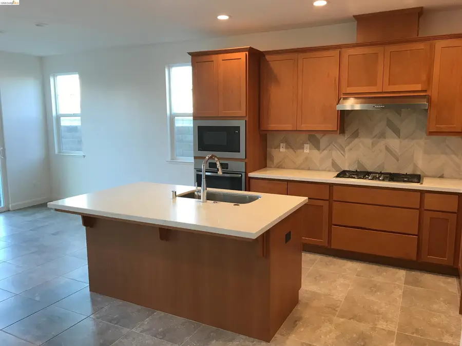 739 Jennifer Street, Brentwood, CA 94513 - #2