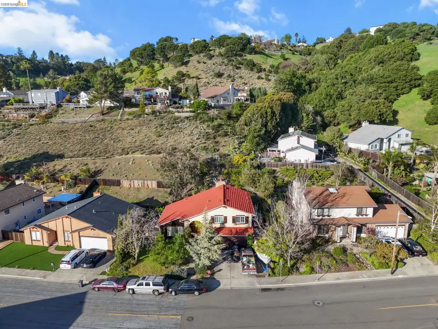 28174 Dobbel Ave, Hayward, CA 94542 - #2