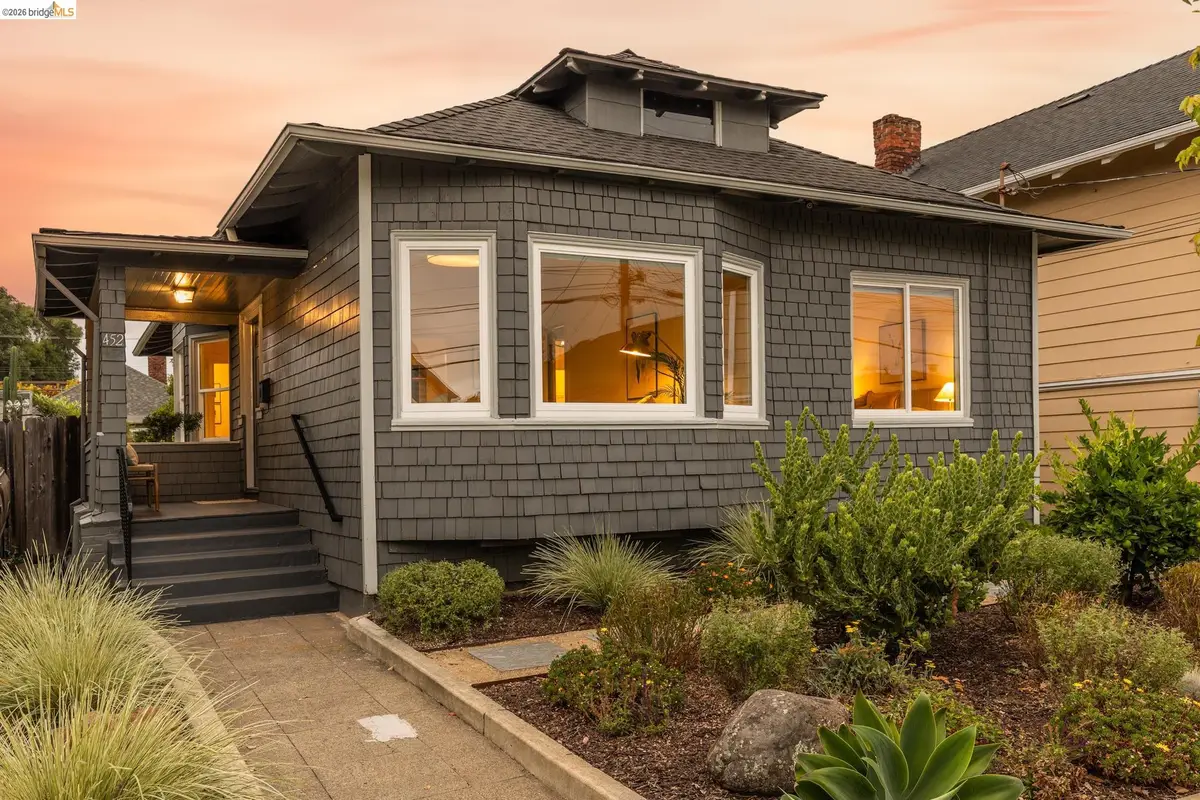 452 44th St, Oakland, CA 94609 - #1
