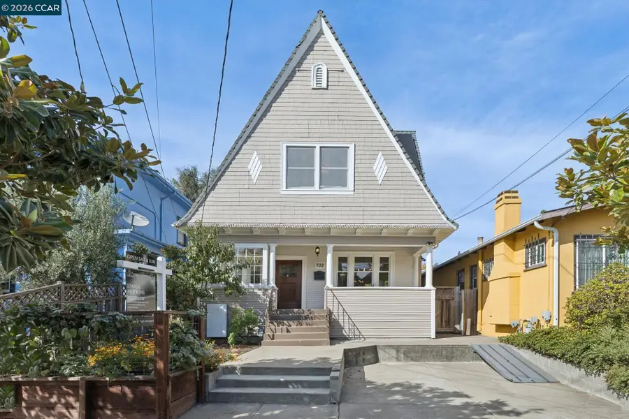 702 33rd St, Oakland, CA 94609 - #3
