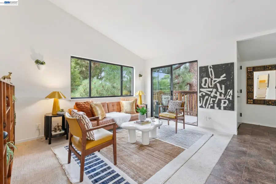 819 E 28th St, Oakland, CA 94610 - #3