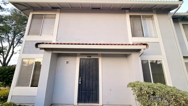 4994 Bridgepointe Pl, Union City, CA 94587