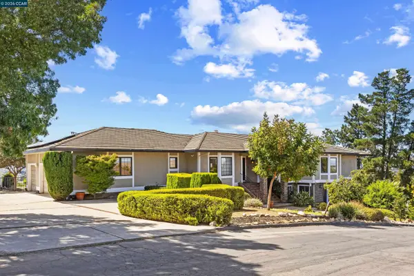 840 Ridge Dr, Concord, CA 94518