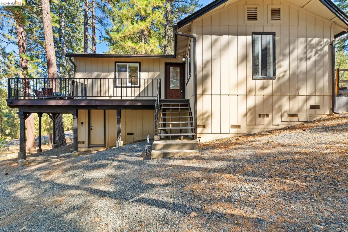 19369 Ferretti Rd, Groveland, CA 95321 - #1