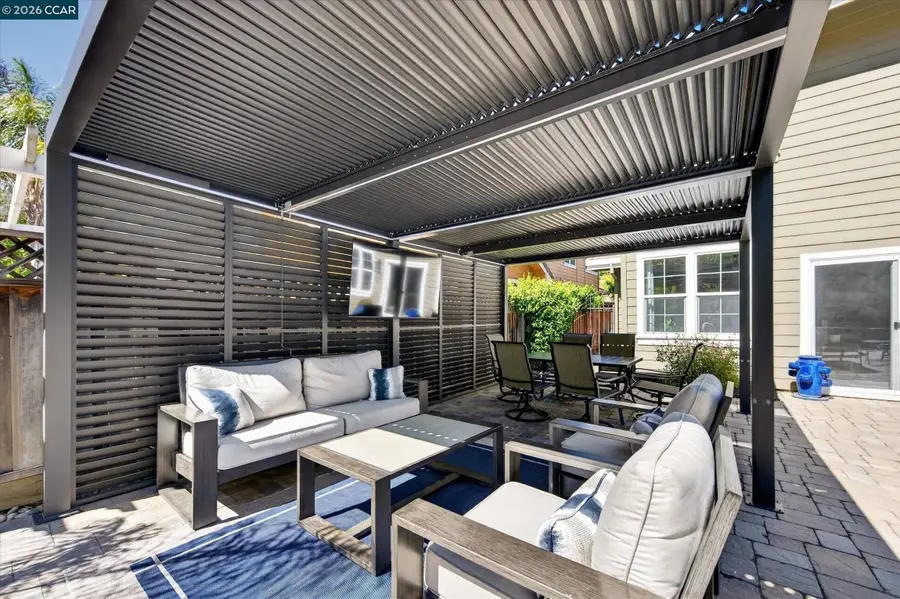 112 Mcmahon Ct, Martinez, CA 94553 - #2