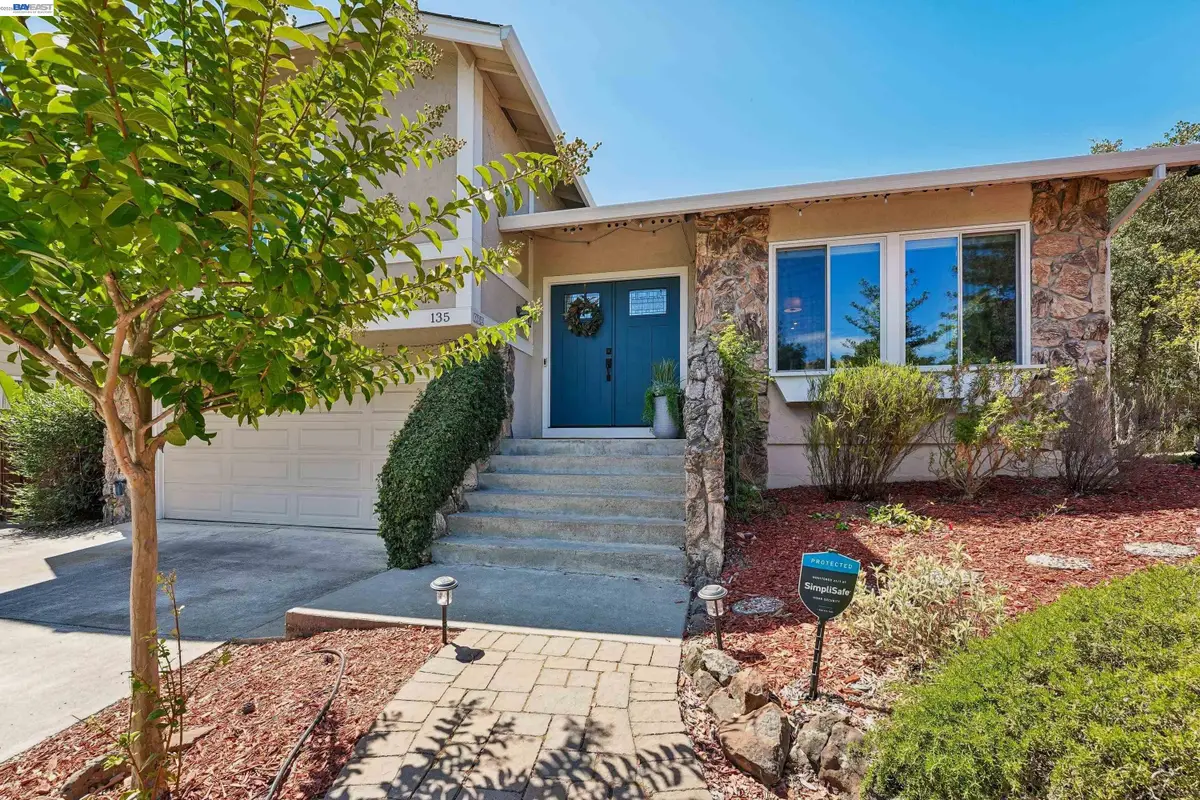 135 St. Germain Lane, Pleasant Hill, CA 94523 - #1