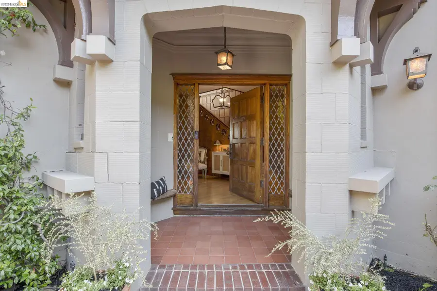 2737 Claremont Blvd, Berkeley, CA 94705 - #3