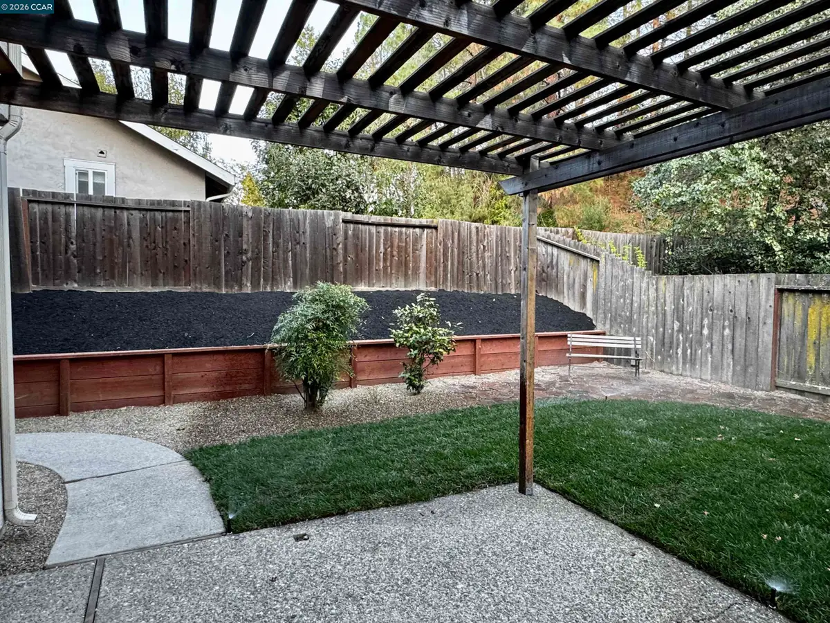20 Alhambra Hills Dr, Martinez, CA 94553 - #1