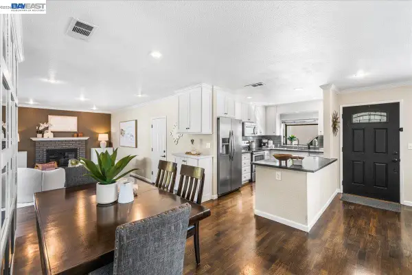586 Colusa Way, Livermore, CA 94551