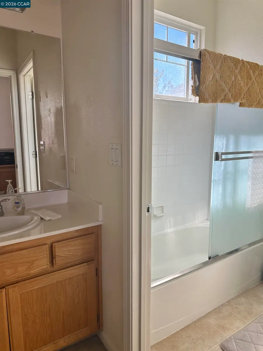 1012 Craftsman Dr, Hercules, CA 94547 - #2