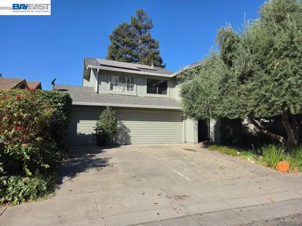 9621 Knight Ln, Stockton, CA 95209