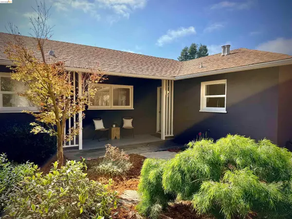 86 Arlington Ave, Kensington, CA 94707