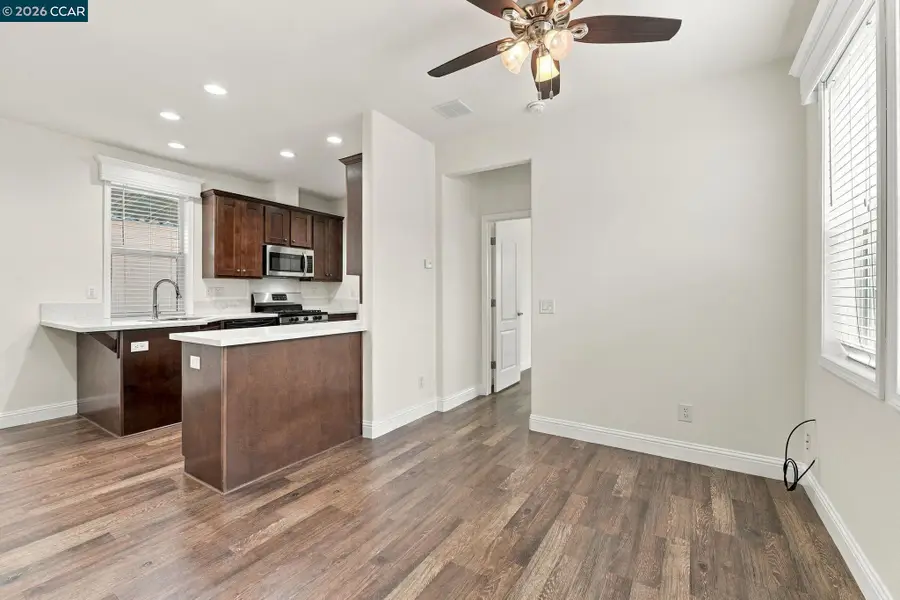3015 E Bayshore Rd #306, Redwood City, CA 94063 - #2