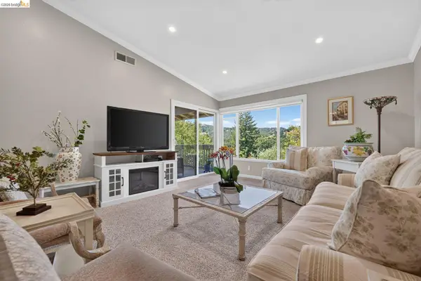 2608 Saklan Indian Drive #3, Walnut Creek, CA 94595