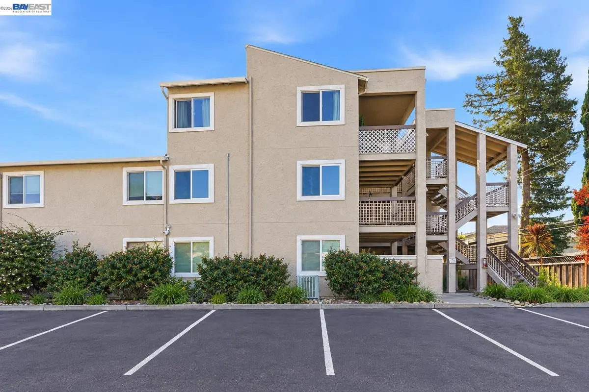 5547 Russo Dr, San Jose, CA 95118 - #1
