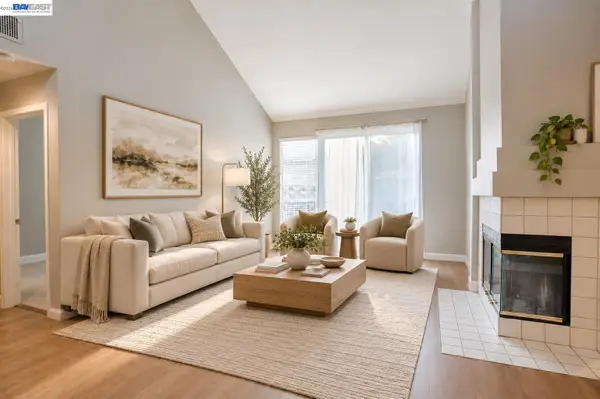 7773 Tuscany Dr, Dublin, CA 94568