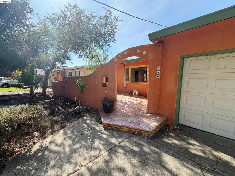 640 E L St, Benicia, CA 94510 - #2
