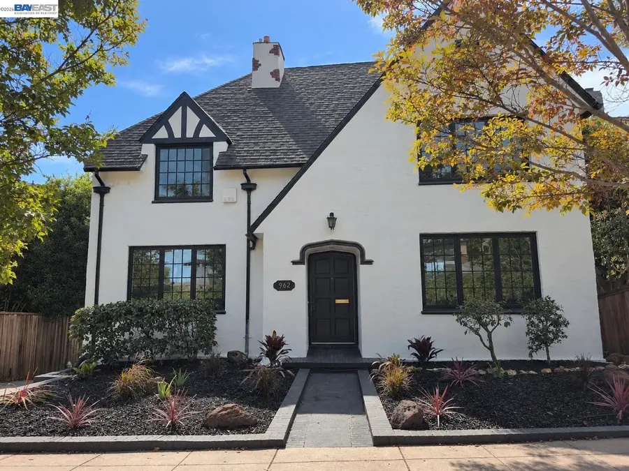 962 Arlington, Berkeley, CA 94707 - #3