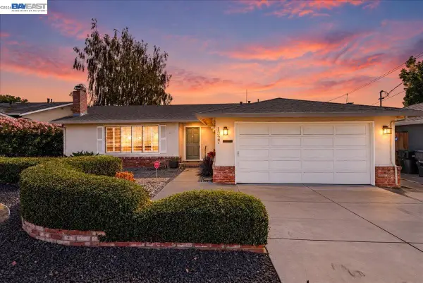 1327 Columbus Ave, Livermore, CA 94550