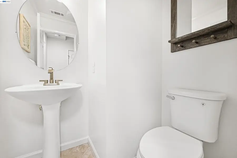 4551 Mangrove Dr #18, Dublin, CA 94568 - #2