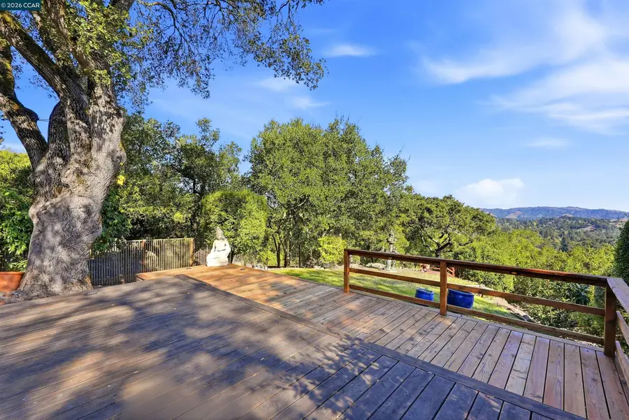 168 Crestview Dr, Orinda, CA 94563 - #2