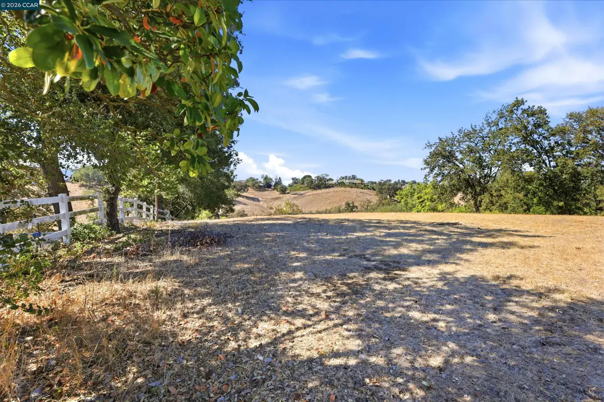 1 Ohlson Ln, Danville, CA 94526 - #1