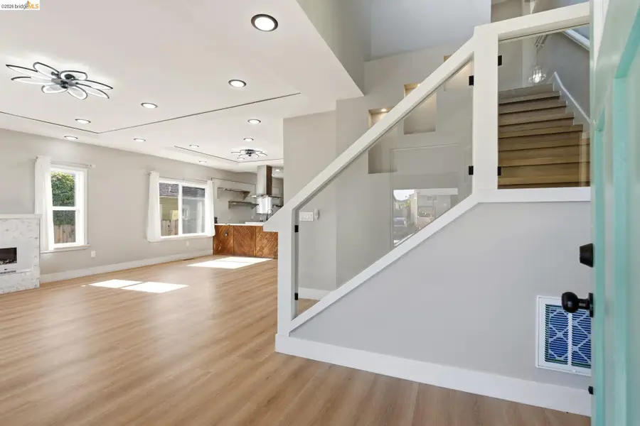 2707 Monticello Ave, Oakland, CA 94619 - #2