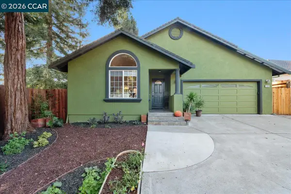 19563 Helen Pl, Castro Valley, CA 94546
