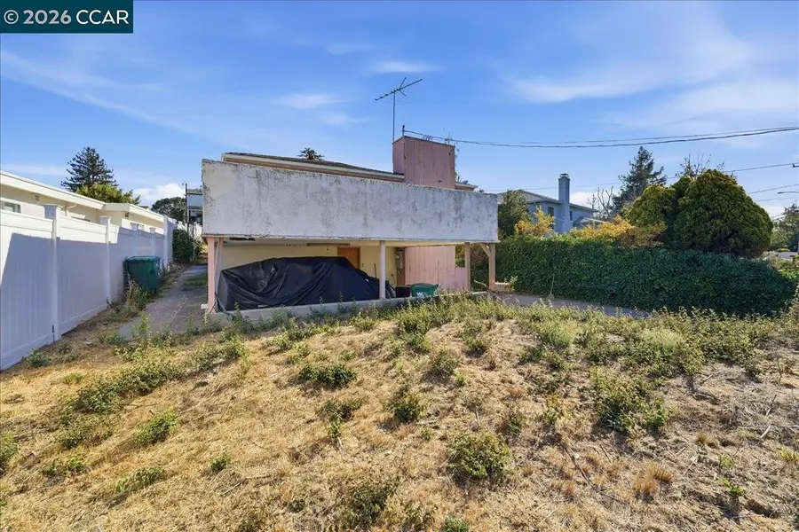 5316 Harbord Dr, Oakland, CA 94618 - #3