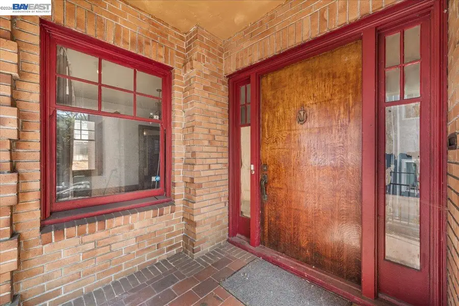 473 Crescent St, Oakland, CA 94610 - #3