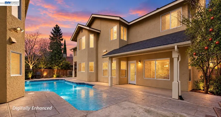 2034 Wrenwood Ave, Clovis, CA 93611 - #2
