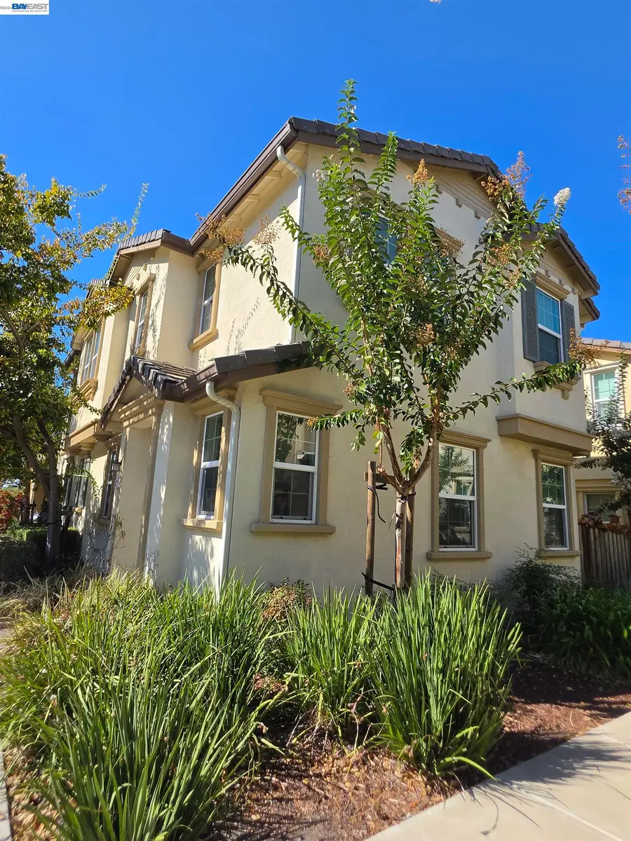 1519 Sylvia St, Hayward, CA 94545 - #3