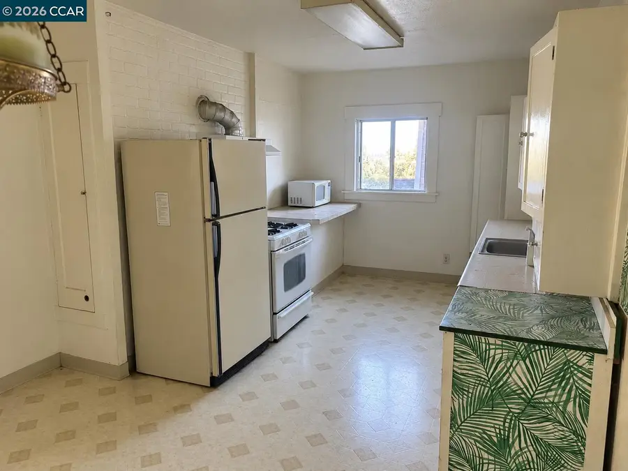 4 Green St, Martinez, CA 94553 - #2