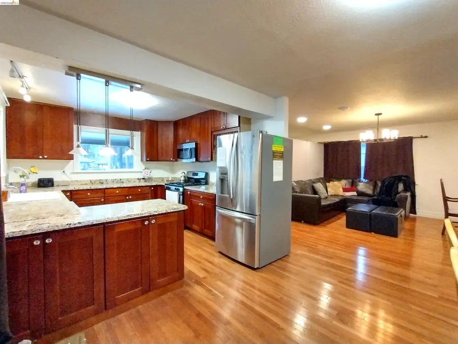 864 San Francisco Ave, South Lake Tahoe, CA 96150 - #2