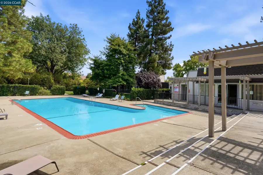 1571 Schenone Ct #A, Concord, CA 94521 - #3