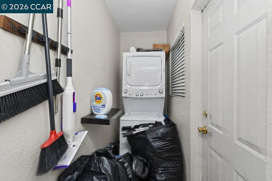 824-828 Richardson, Martinez, CA 94553 - #3