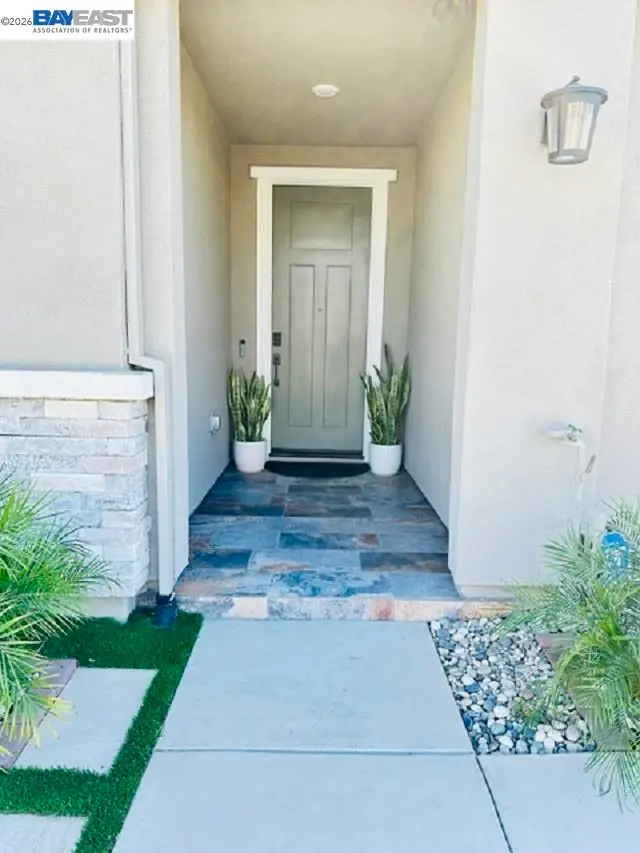 724 Turin Avenue, Manteca, CA 95337 - #2