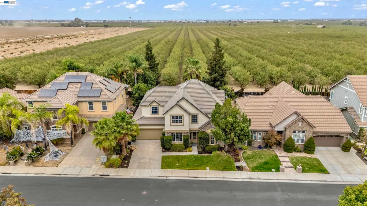 1461 Biarritz St, Tracy, CA 95304 - #1
