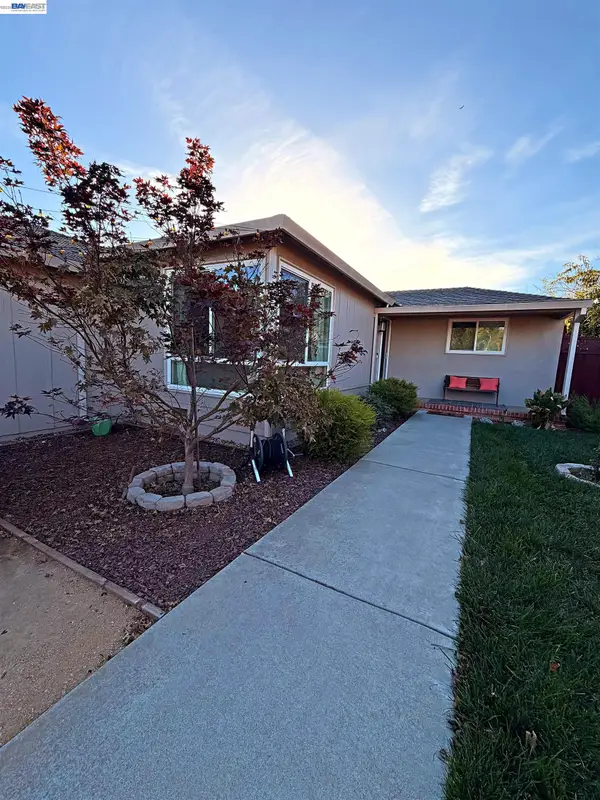 555 Andrews St, Livermore, CA 94551