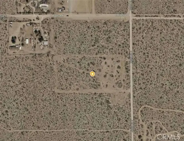 22300 Avenue X, Llano, CA 93544 - Image #2