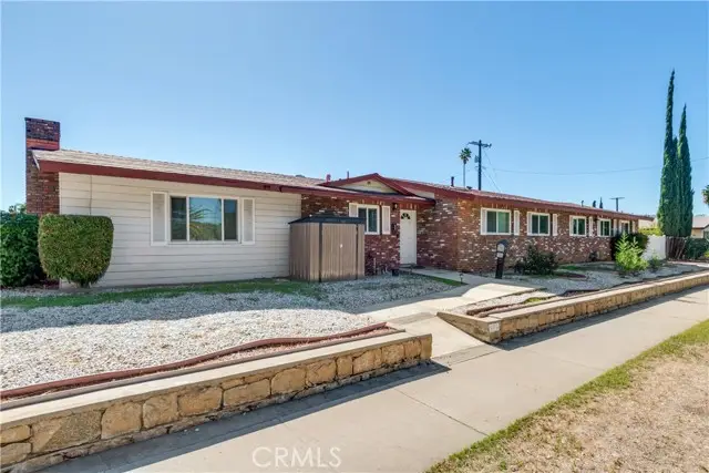 975 Brookside Avenue, Redlands, CA 92373 - Image #2