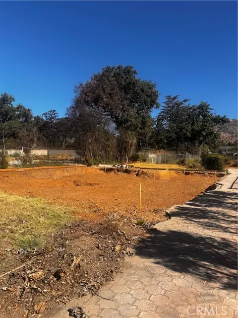 1201 E Altadena Drive, Altadena, CA 91001 - Image #3