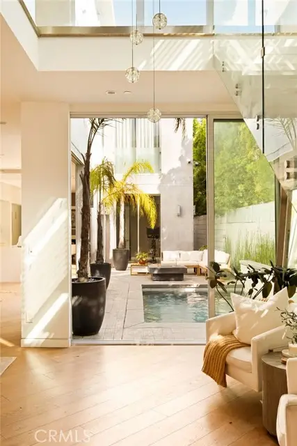 936 Milwood Avenue, Venice, CA 90291 - Image #3