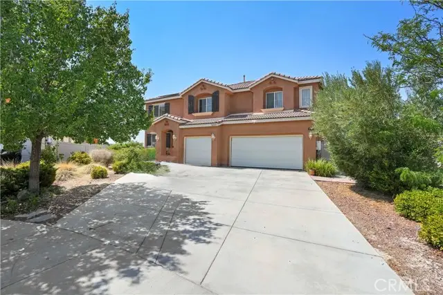 3223 W Avenue J7, Lancaster, CA 93536 - Image #1