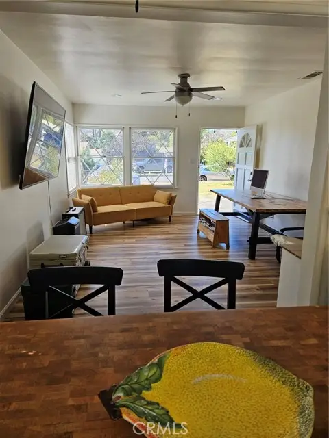 10330 Hillview, Chatsworth, CA 91311 - Image #2