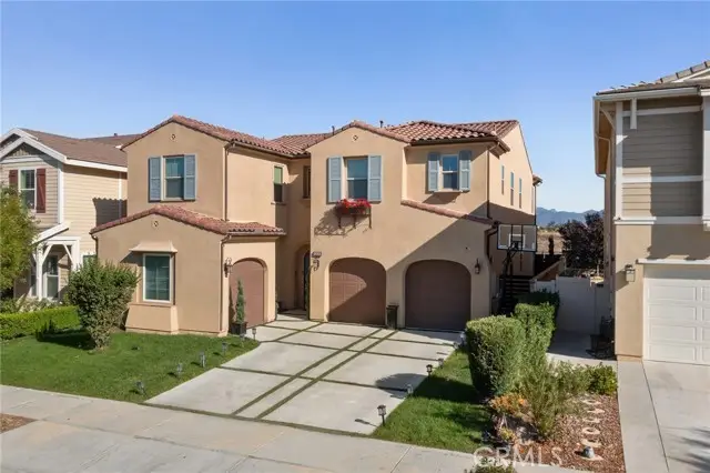 27636 Camellia Drive, Santa Clarita, CA 91350 - Image #1