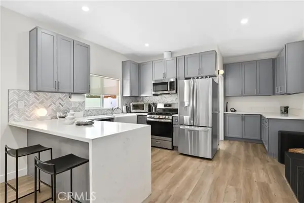 2129 N Pepper Street, Burbank, CA 91505