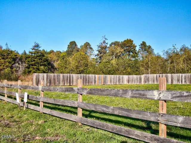 104 N Dana Street, Fort Bragg, CA 95437 - Image #2