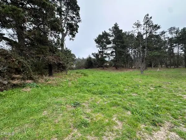 32875 Simpson Lane, Fort Bragg, CA 95437