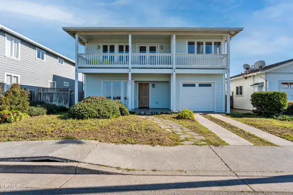 960 Glass Beach Drive, Fort Bragg, CA 95437